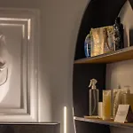 ベッド・アンド・ブレックファスト Remia & Leisure アラッシオ