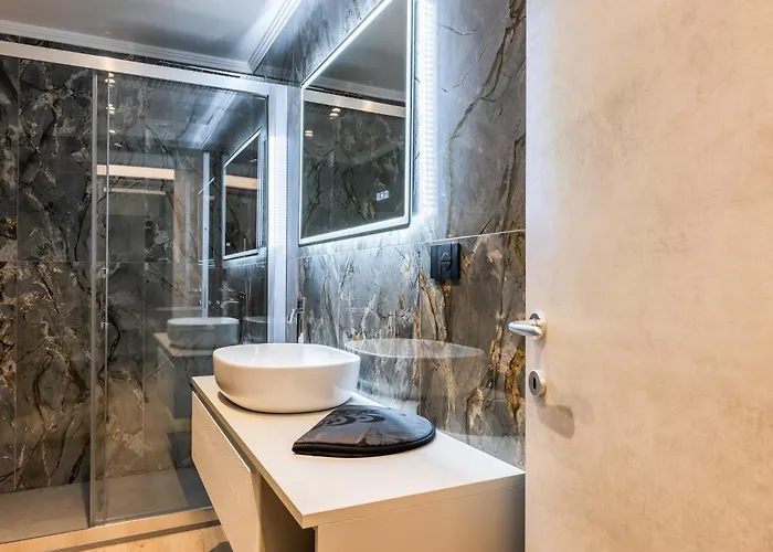 Remia & Leisure Alojamento de Acomodação e Pequeno-almoço Alassio